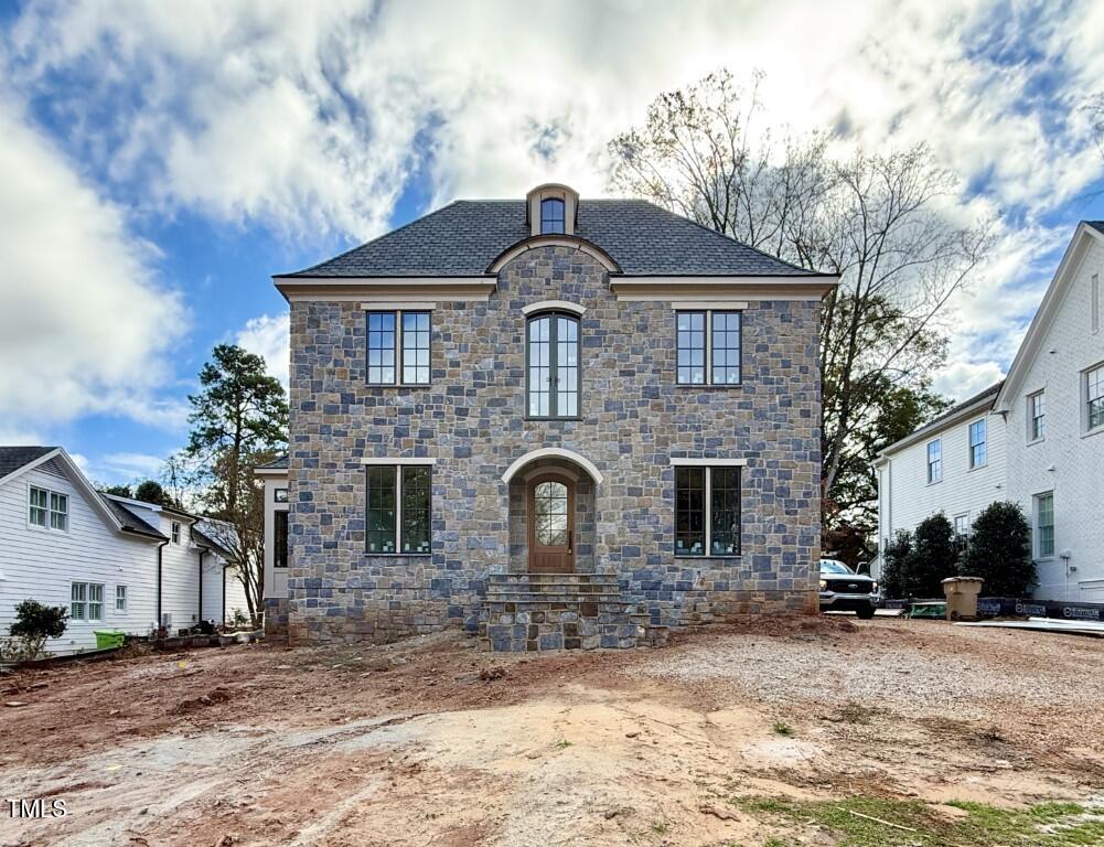 2824 Claremont Road