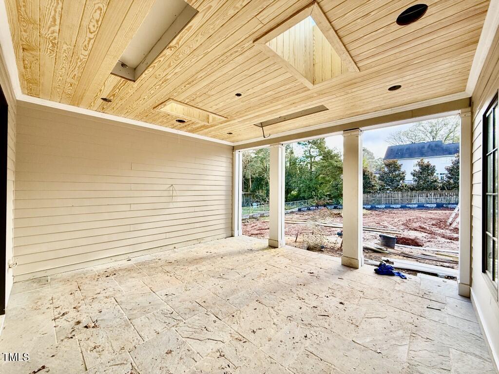 2824 Claremont Road