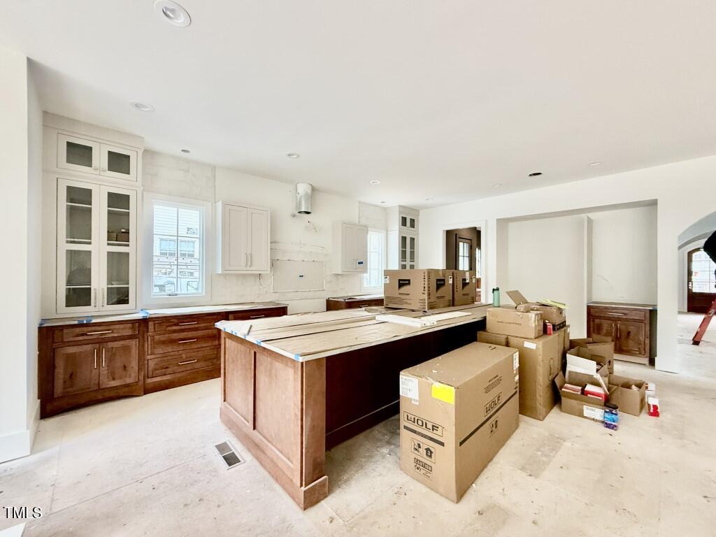 2824 Claremont Road
