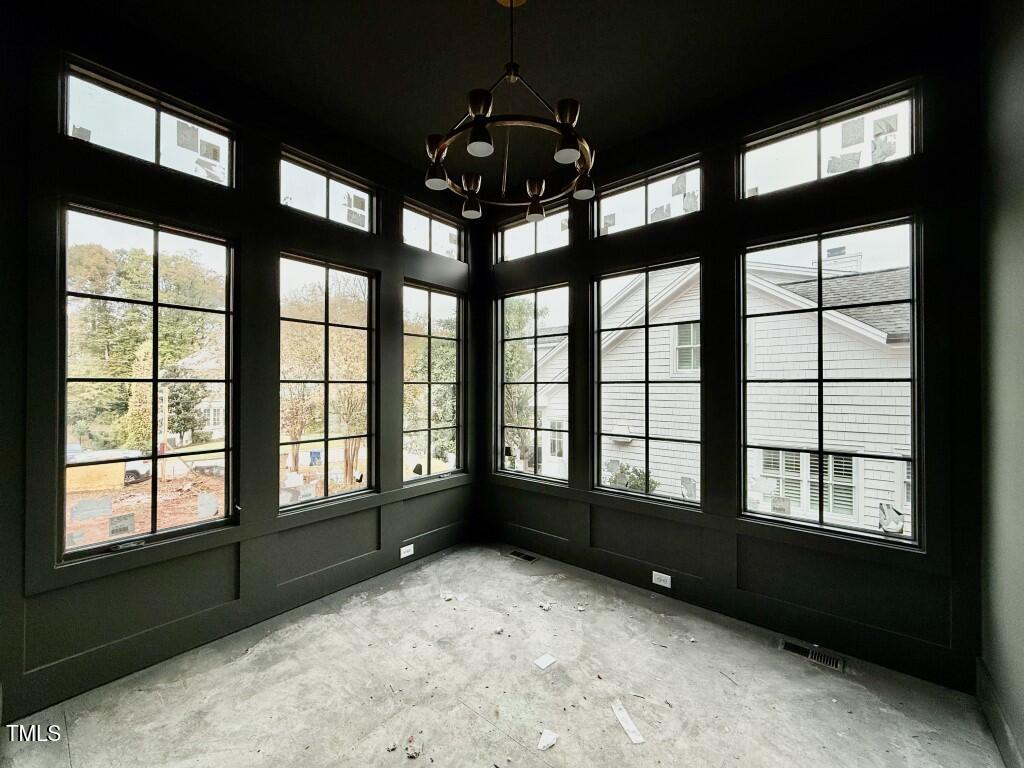 2824 Claremont Road