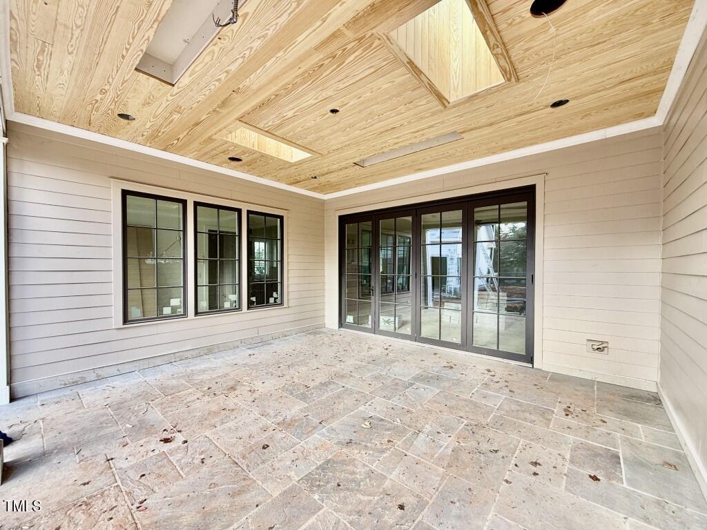 2824 Claremont Road