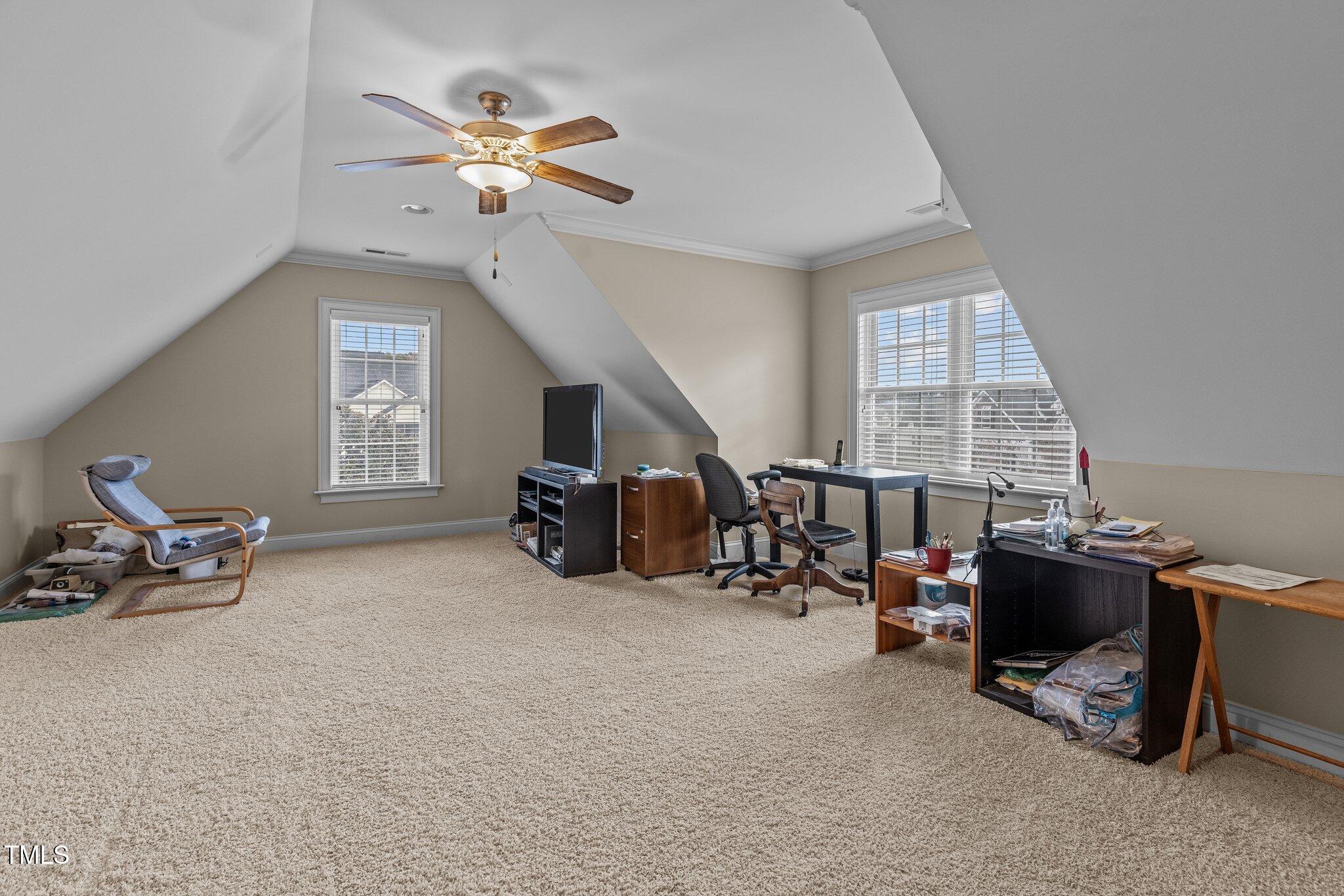 1012 Eagleshire Place