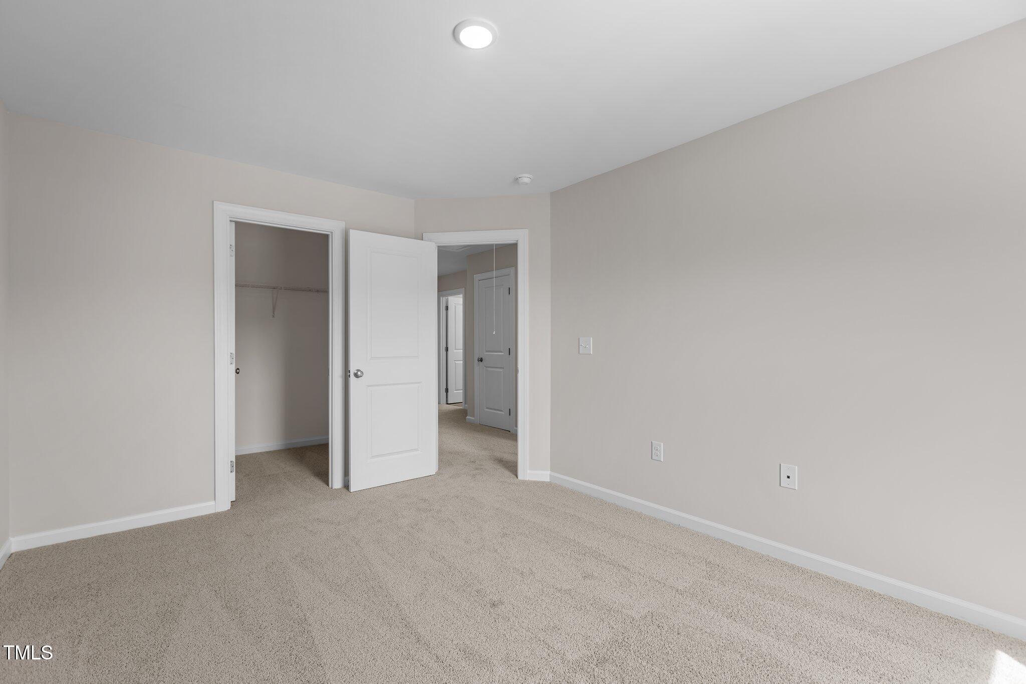 9184 Phoenix Court