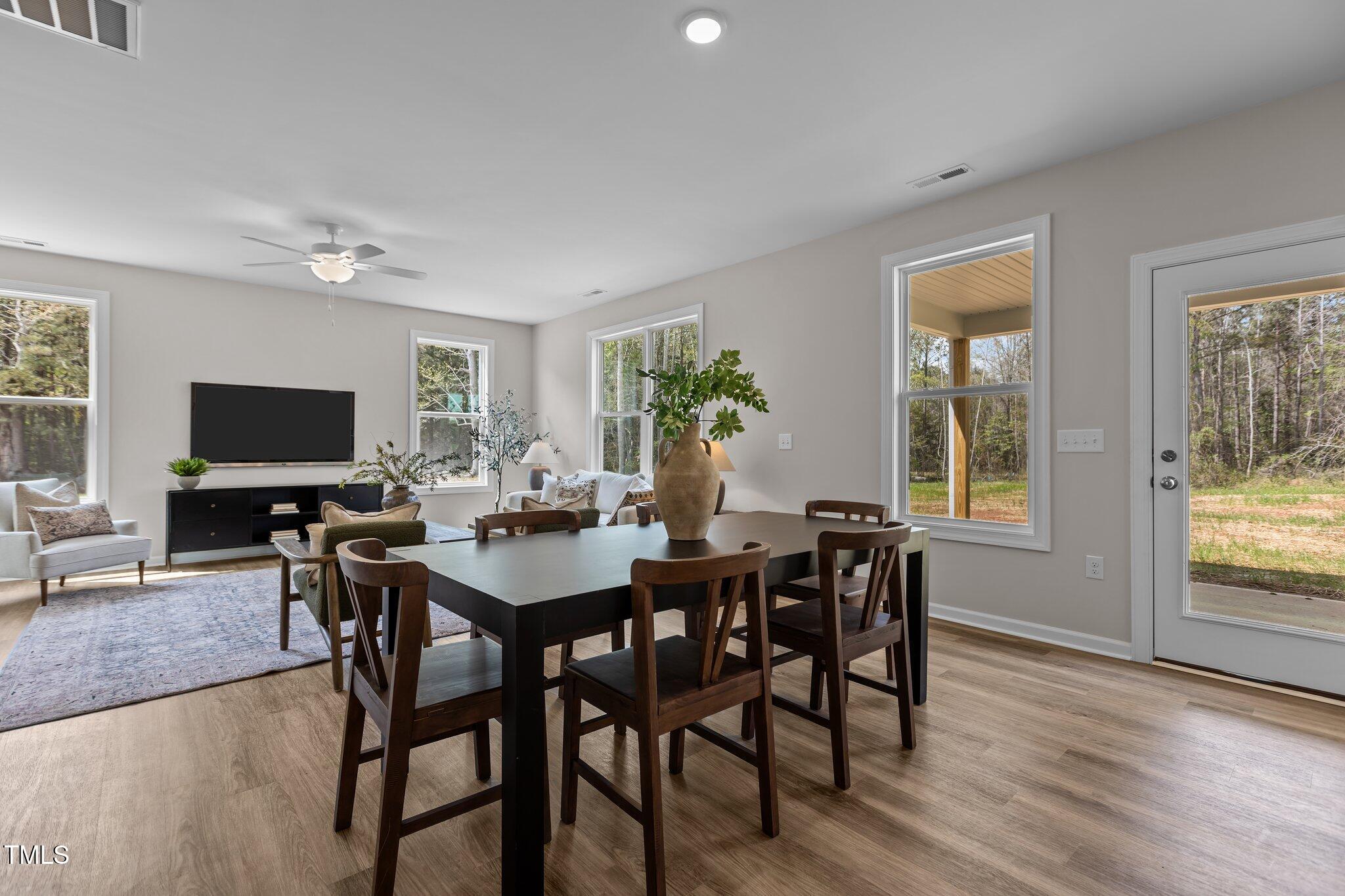 9184 Phoenix Court