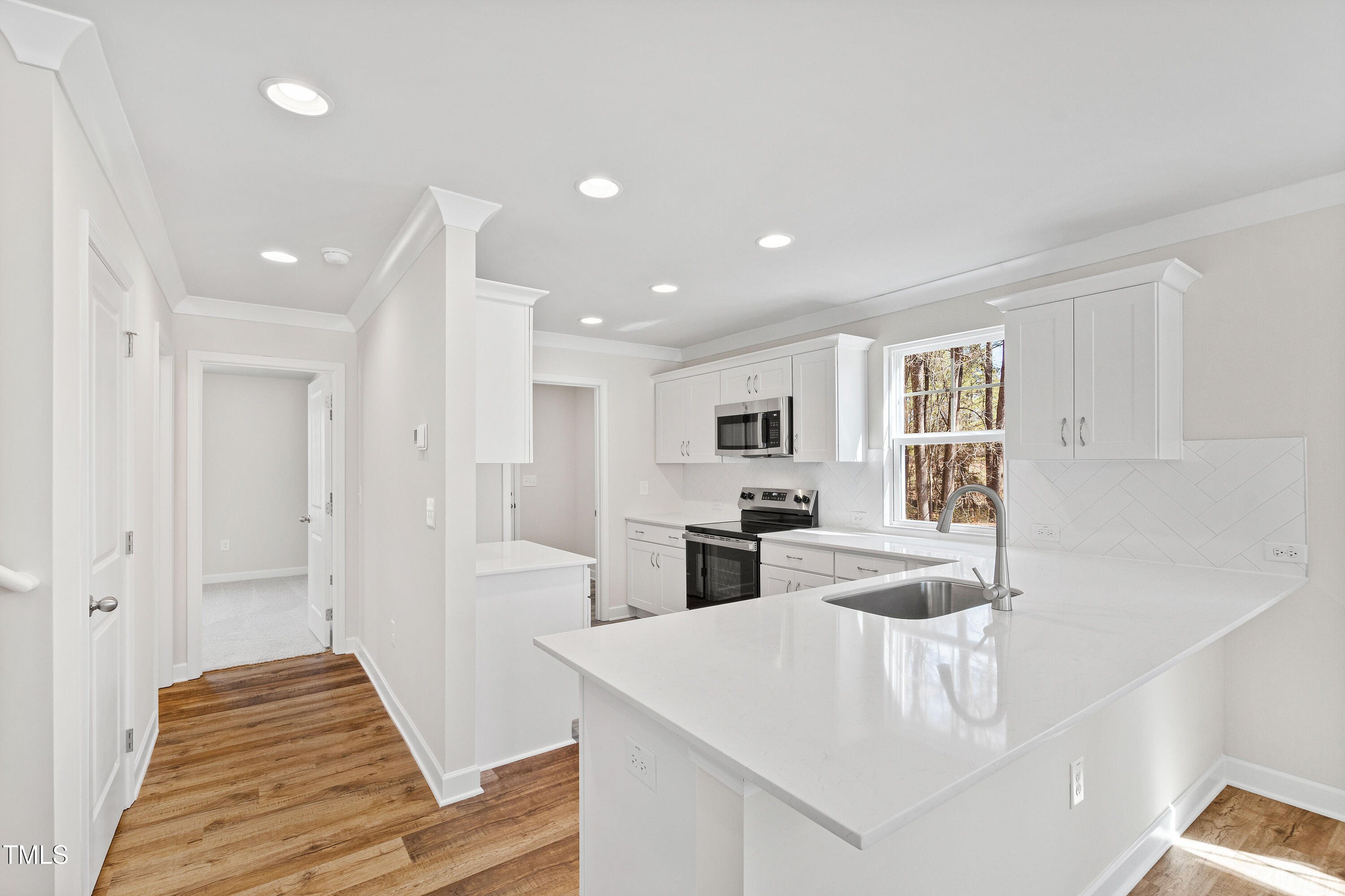 169 Running Deer Drive