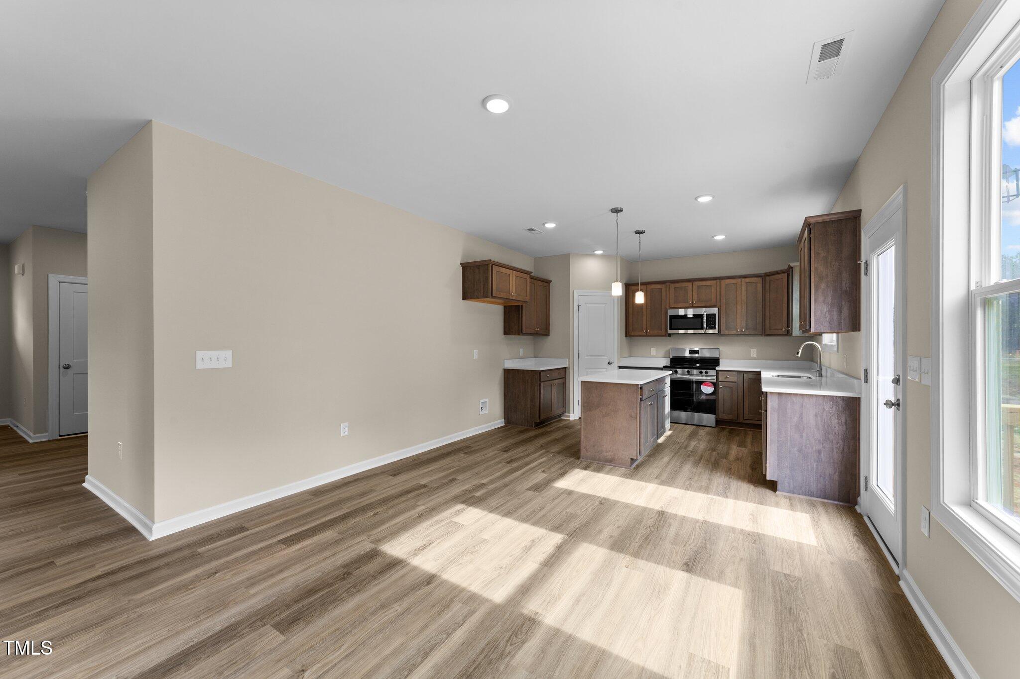 9133 Phoenix Court