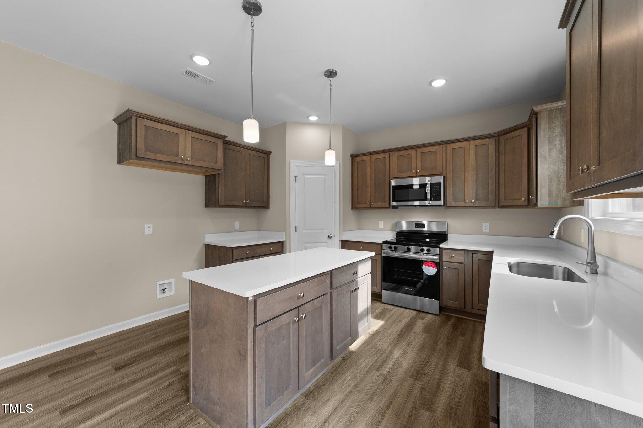 9133 Phoenix Court