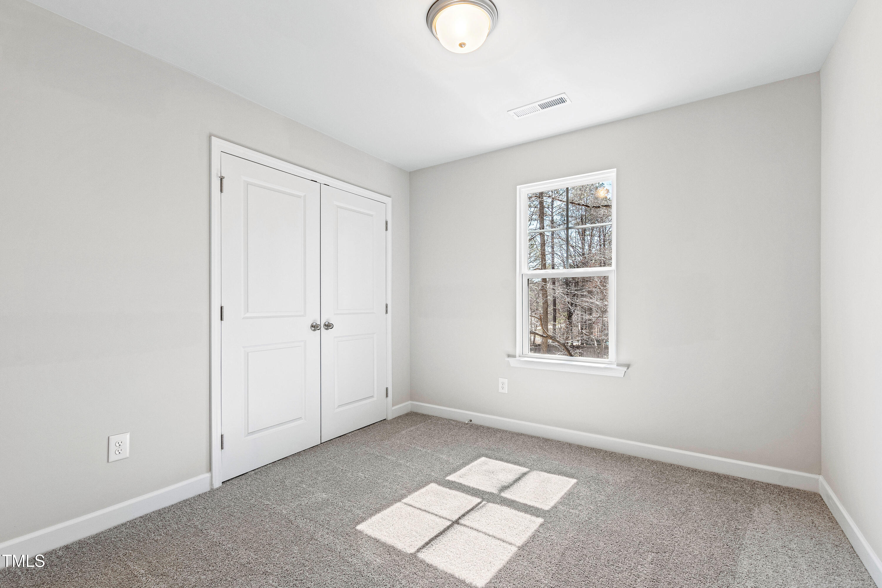 109 Lone Star Drive