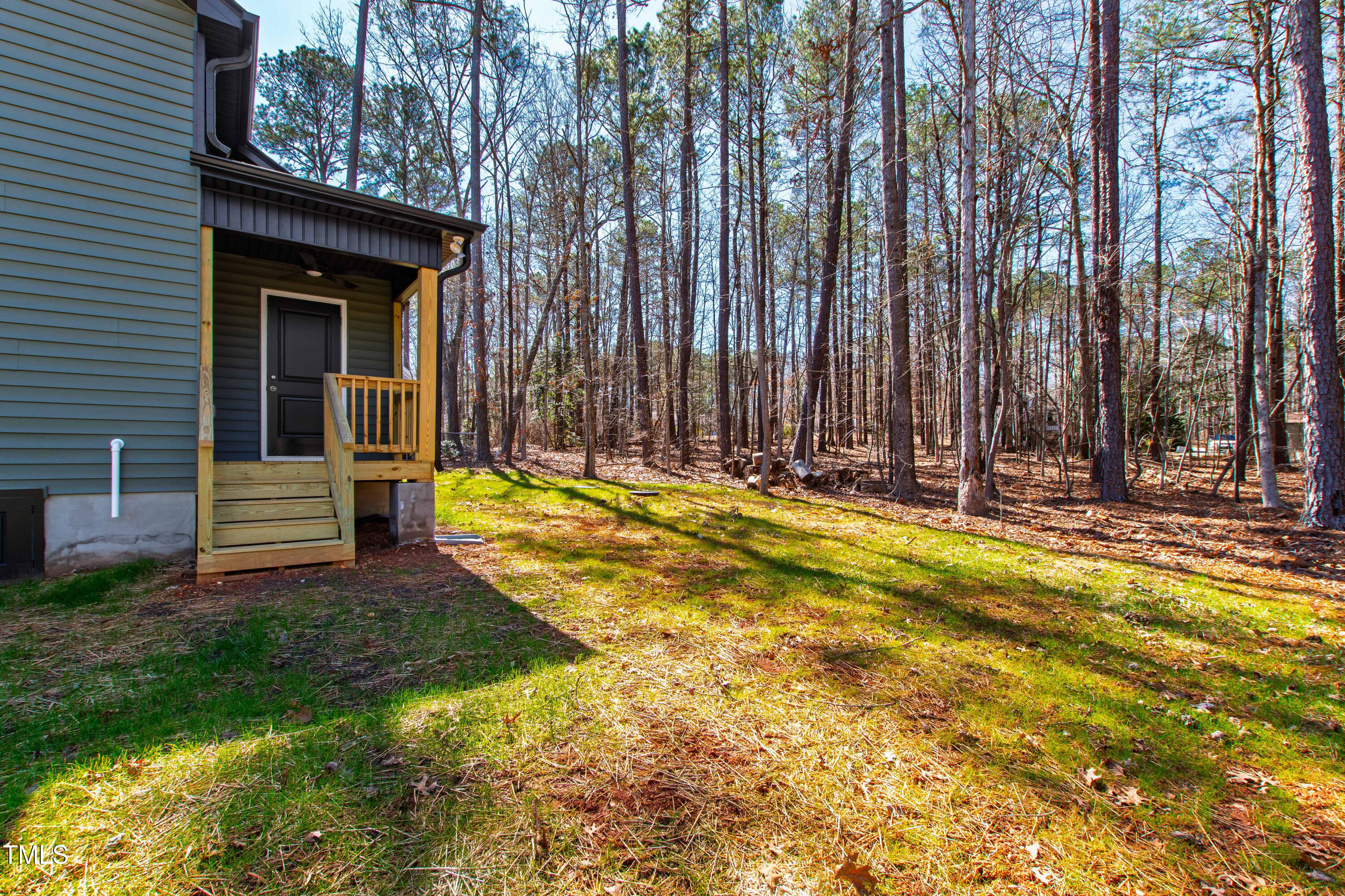 109 Lone Star Drive