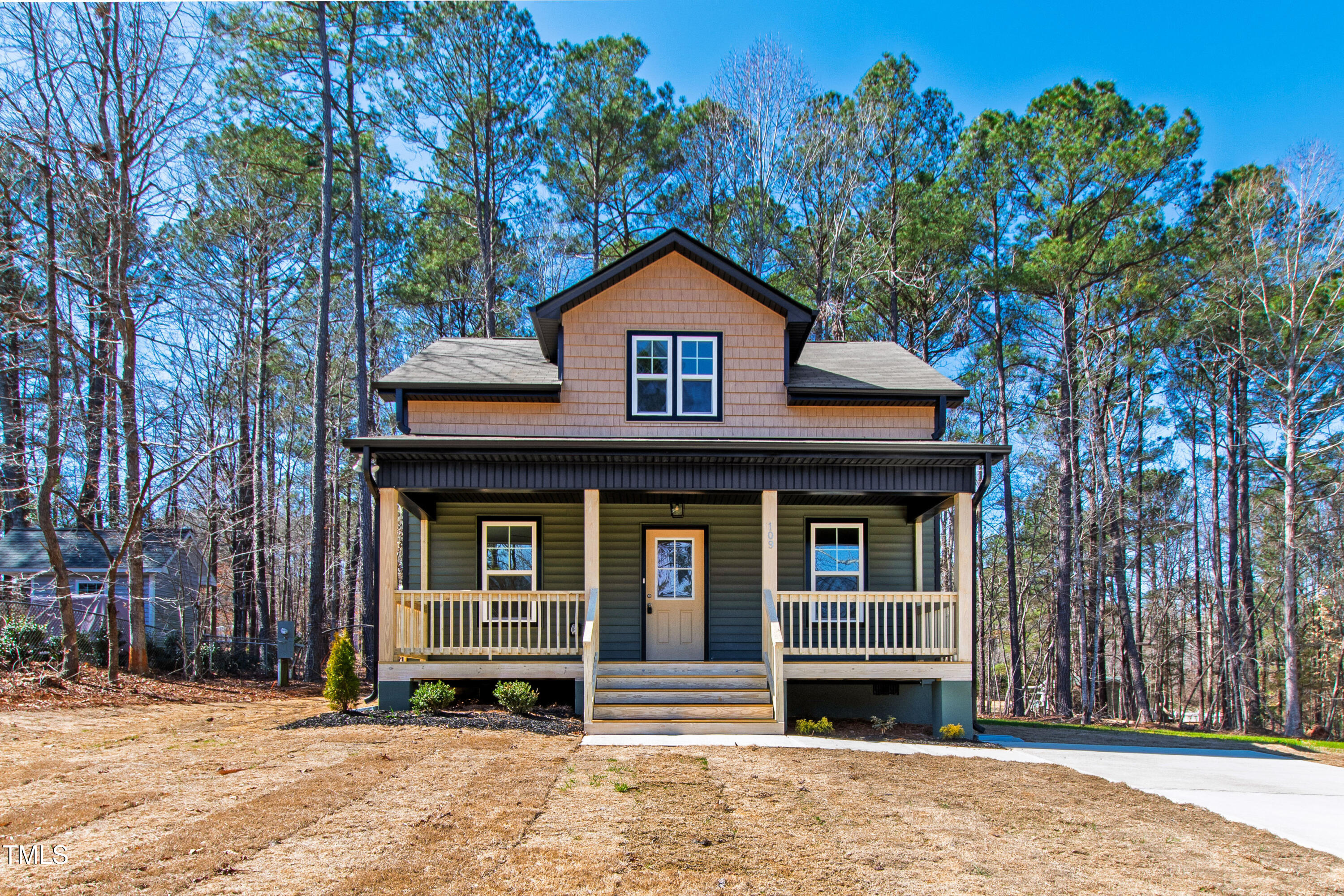 109 Lone Star Drive