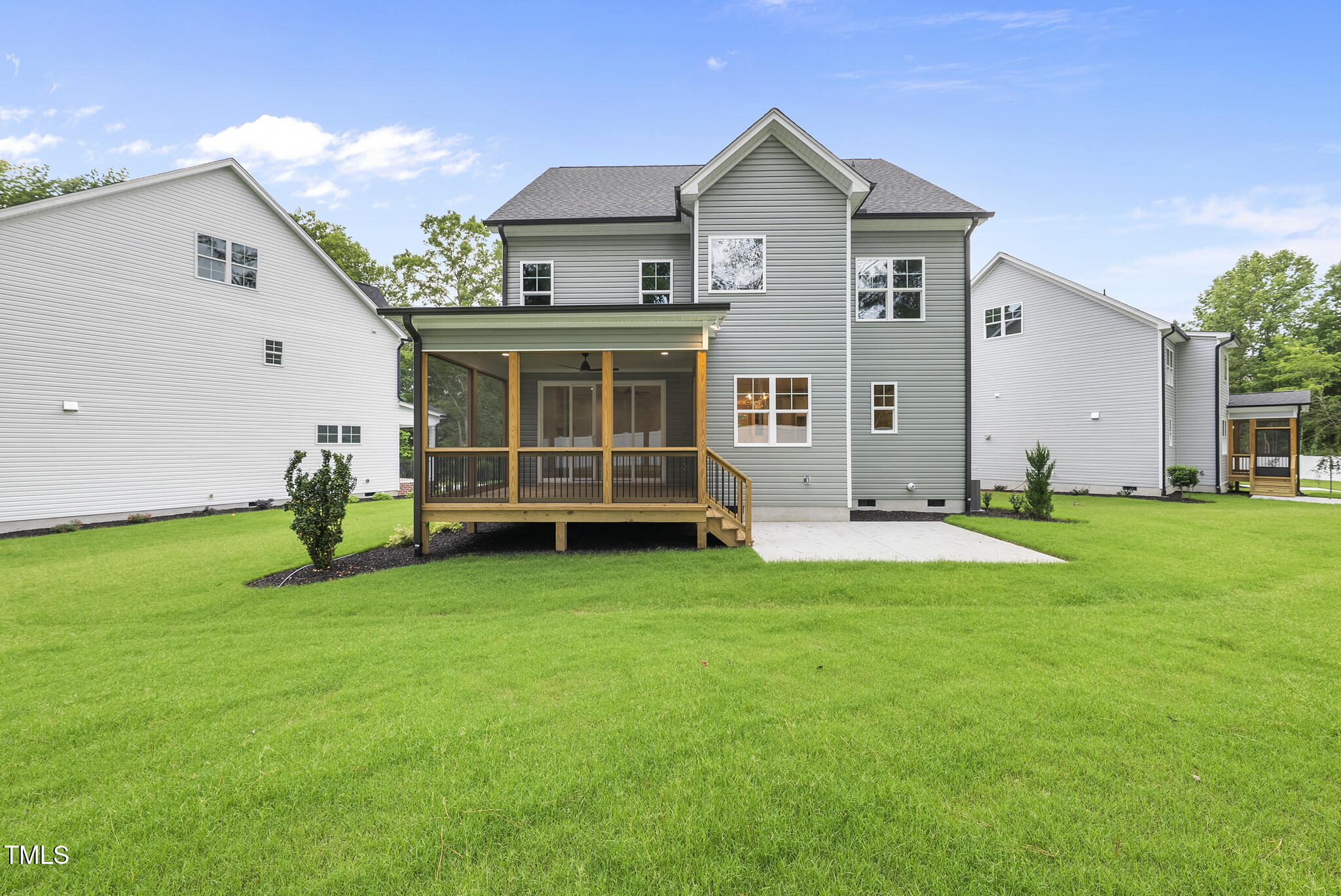 2625 Silver Gate Court