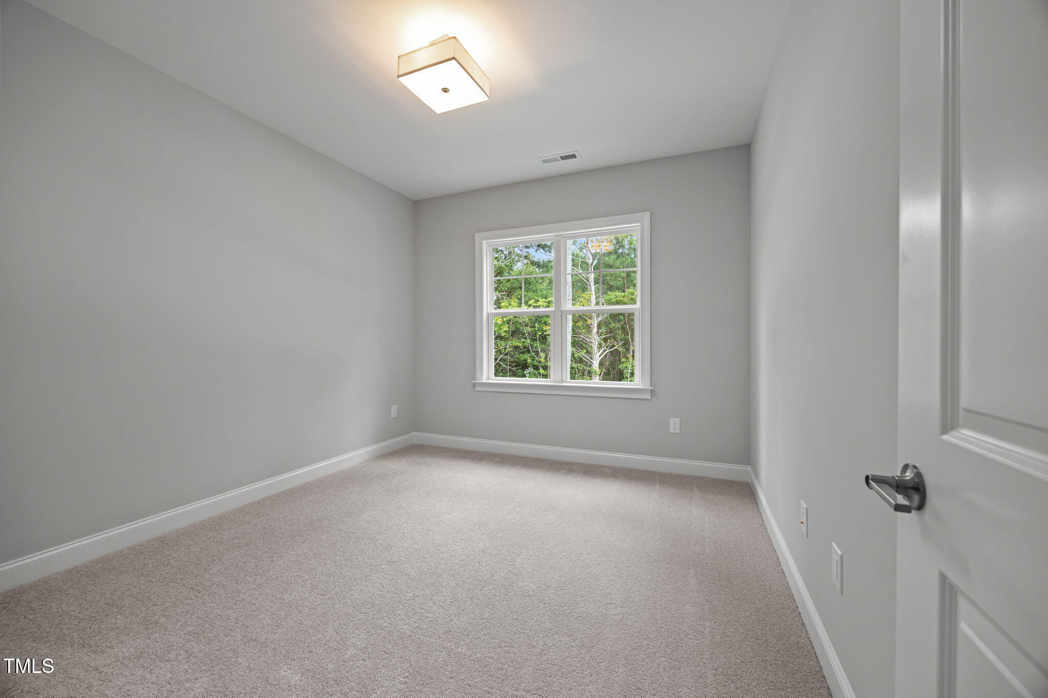 2625 Silver Gate Court