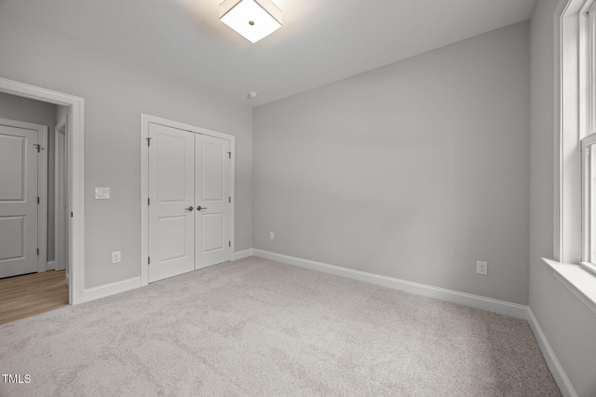 2625 Silver Gate Court