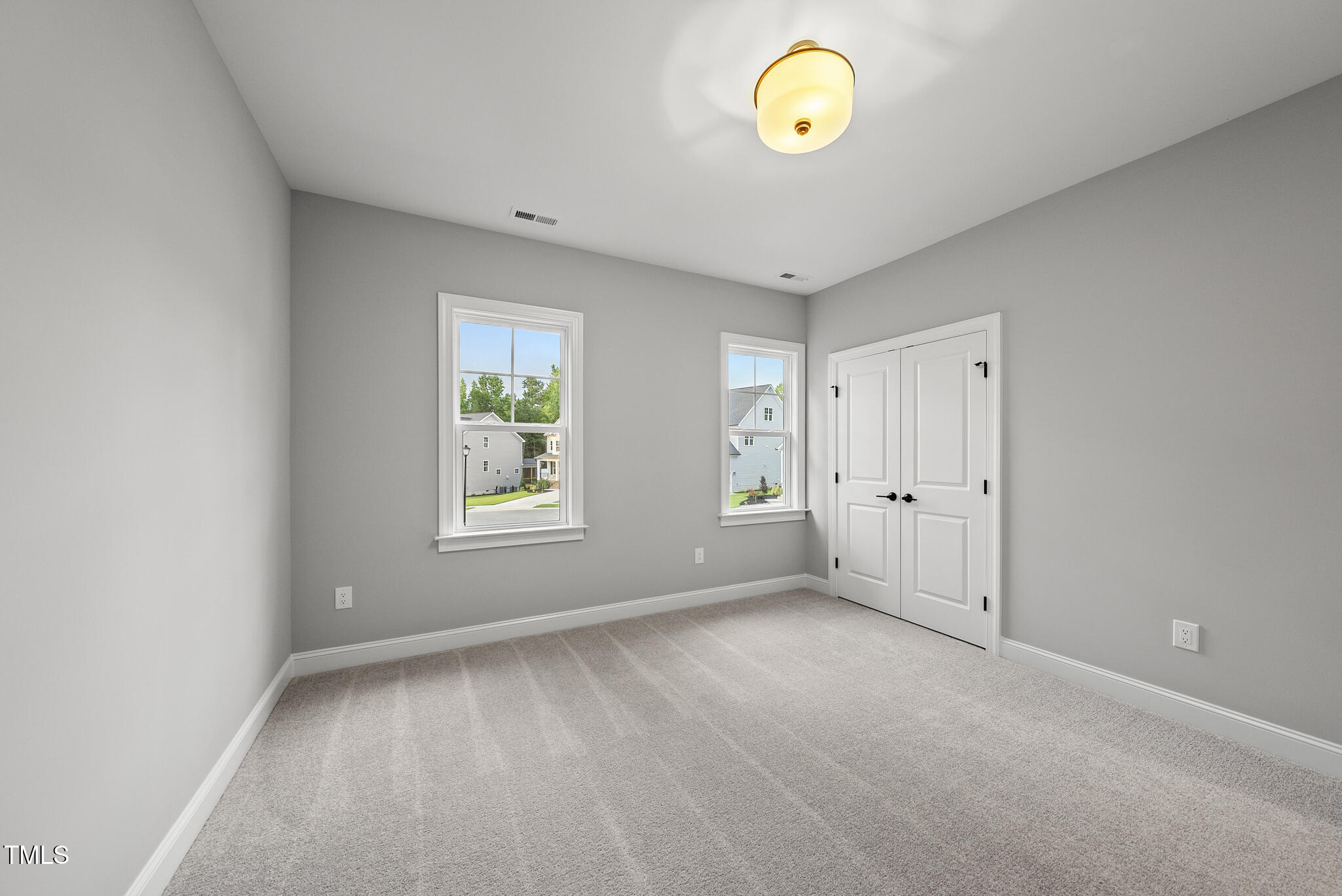 2624 Silver Gate Court