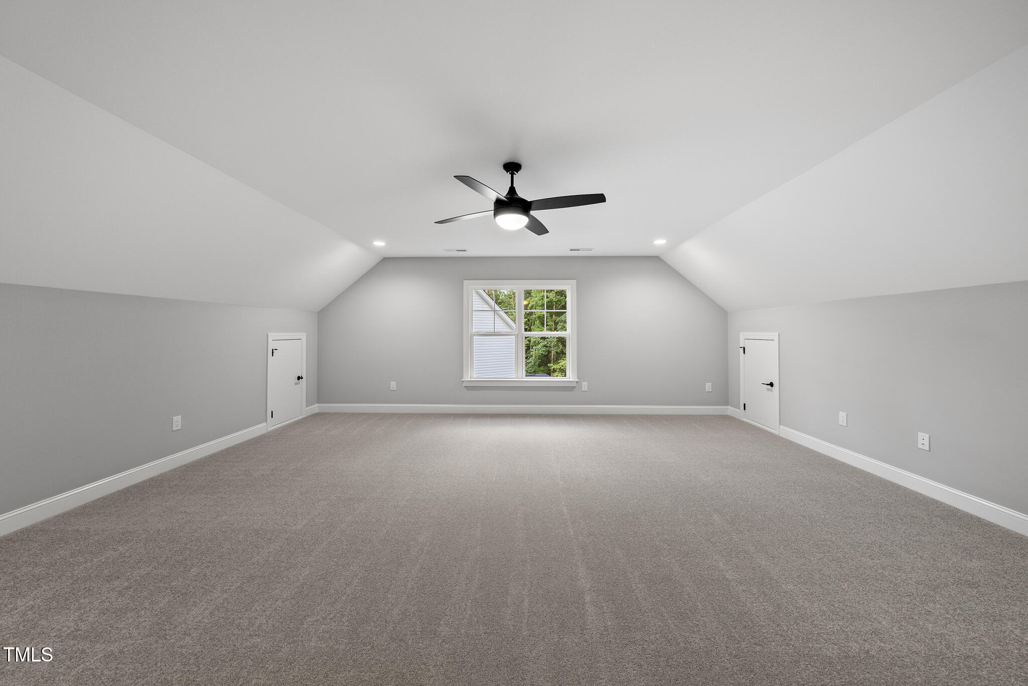 2624 Silver Gate Court