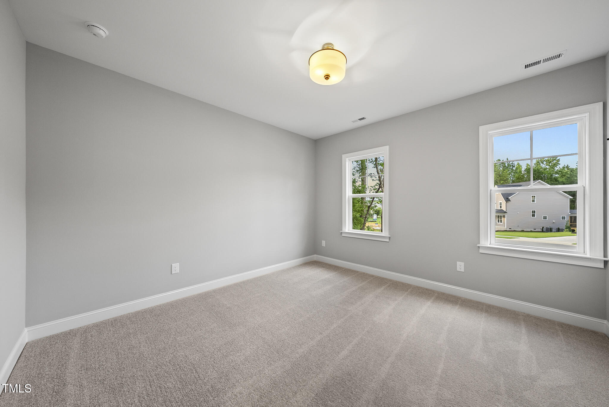 2624 Silver Gate Court