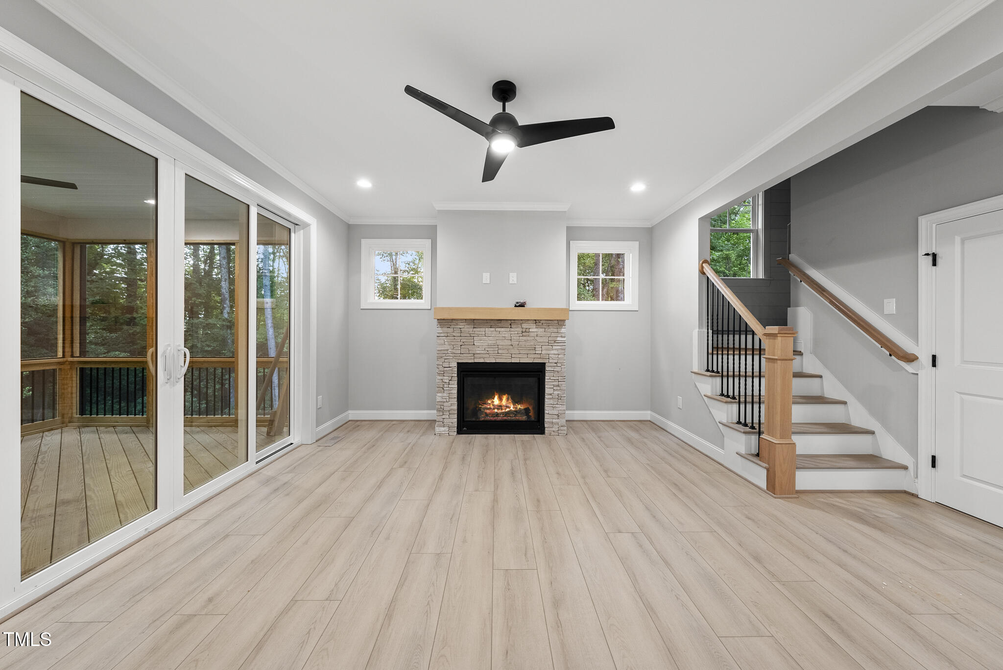 2624 Silver Gate Court