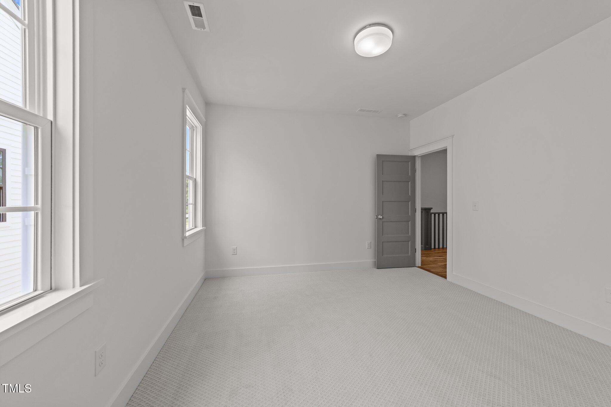1721 Burnette Garden Path