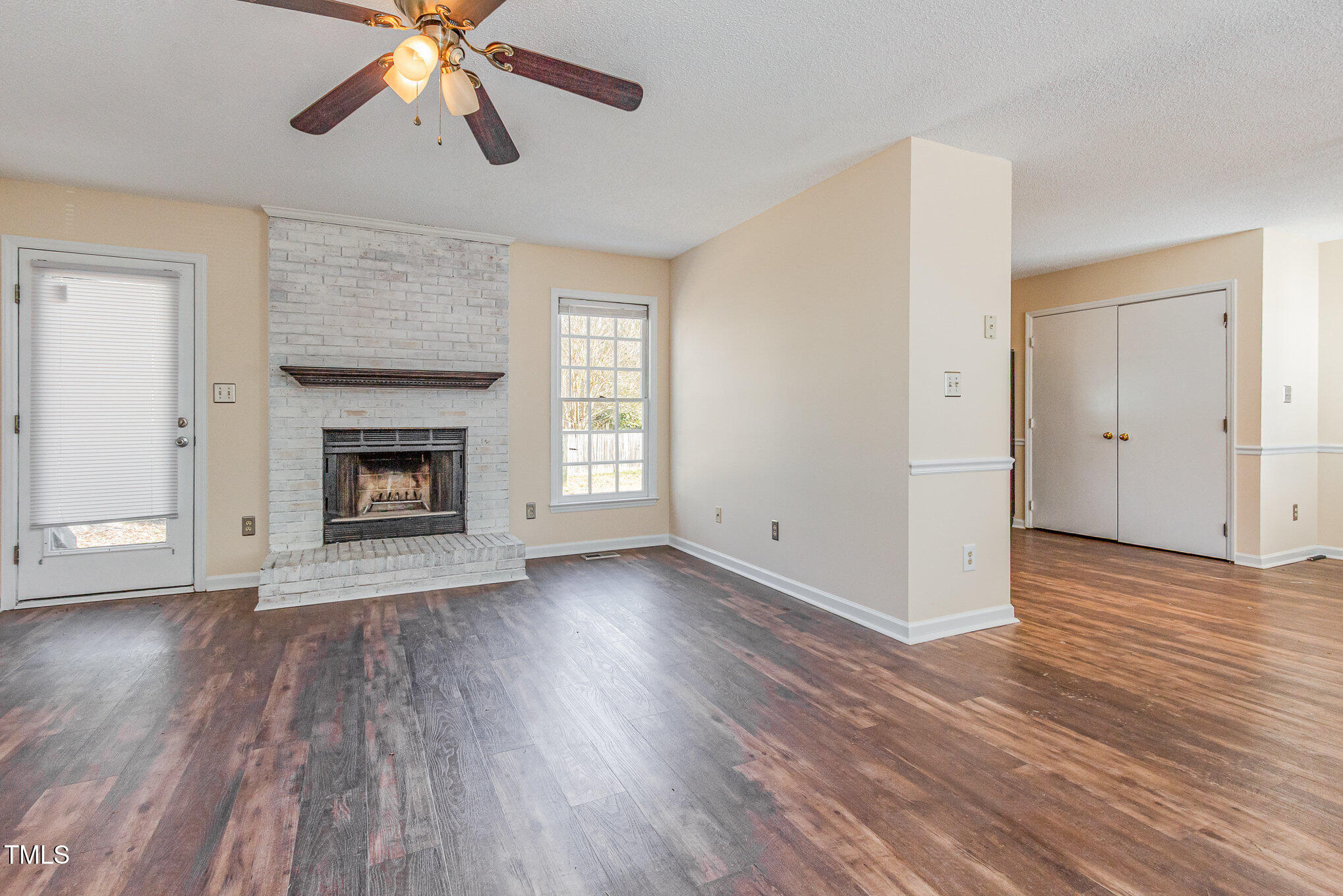 3332 Castlegate Drive