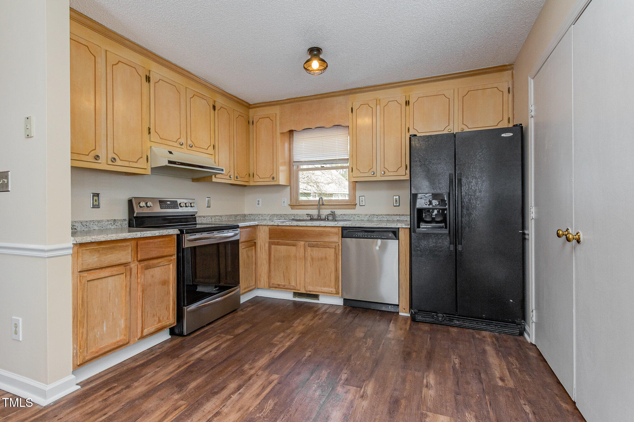 3332 Castlegate Drive