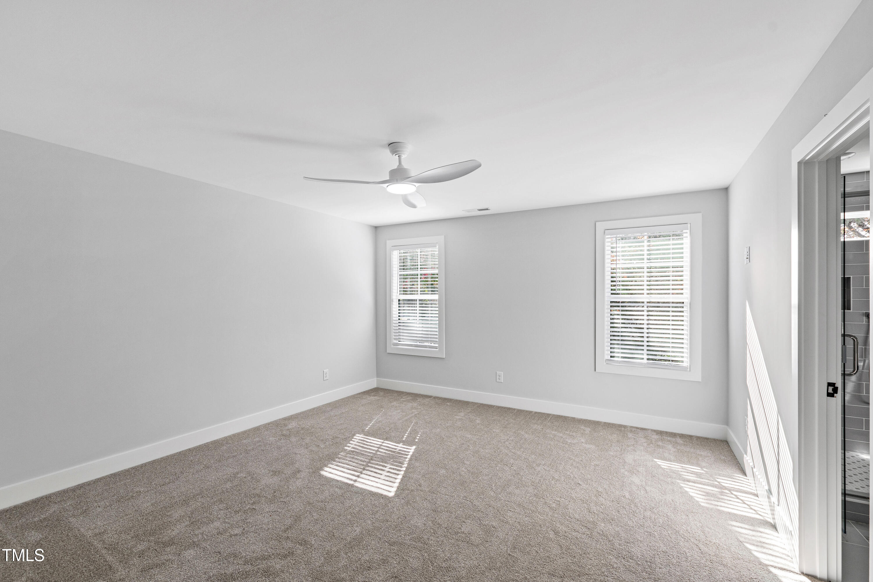 1128/1130 Cedarhurst Drive