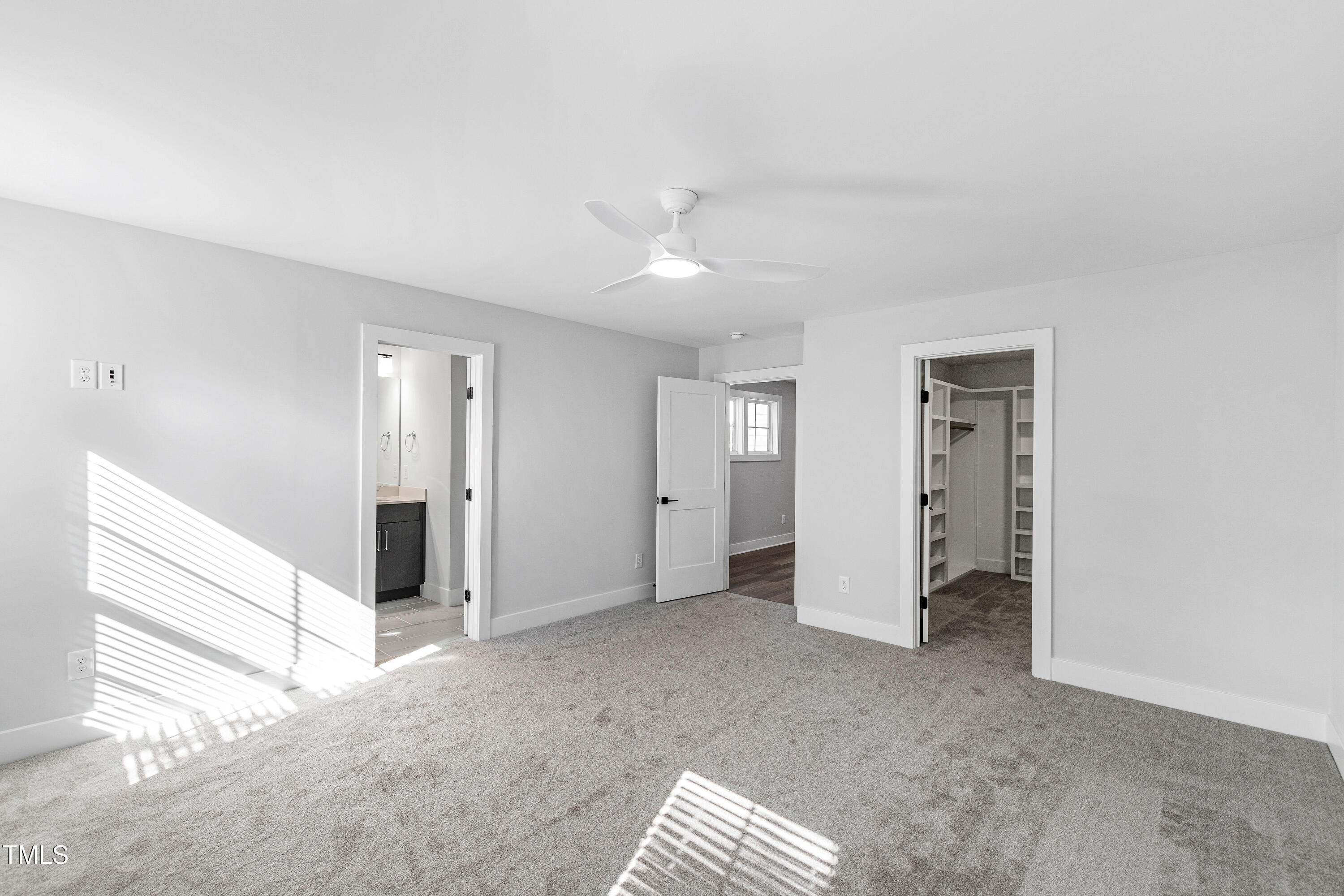 1128/1130 Cedarhurst Drive