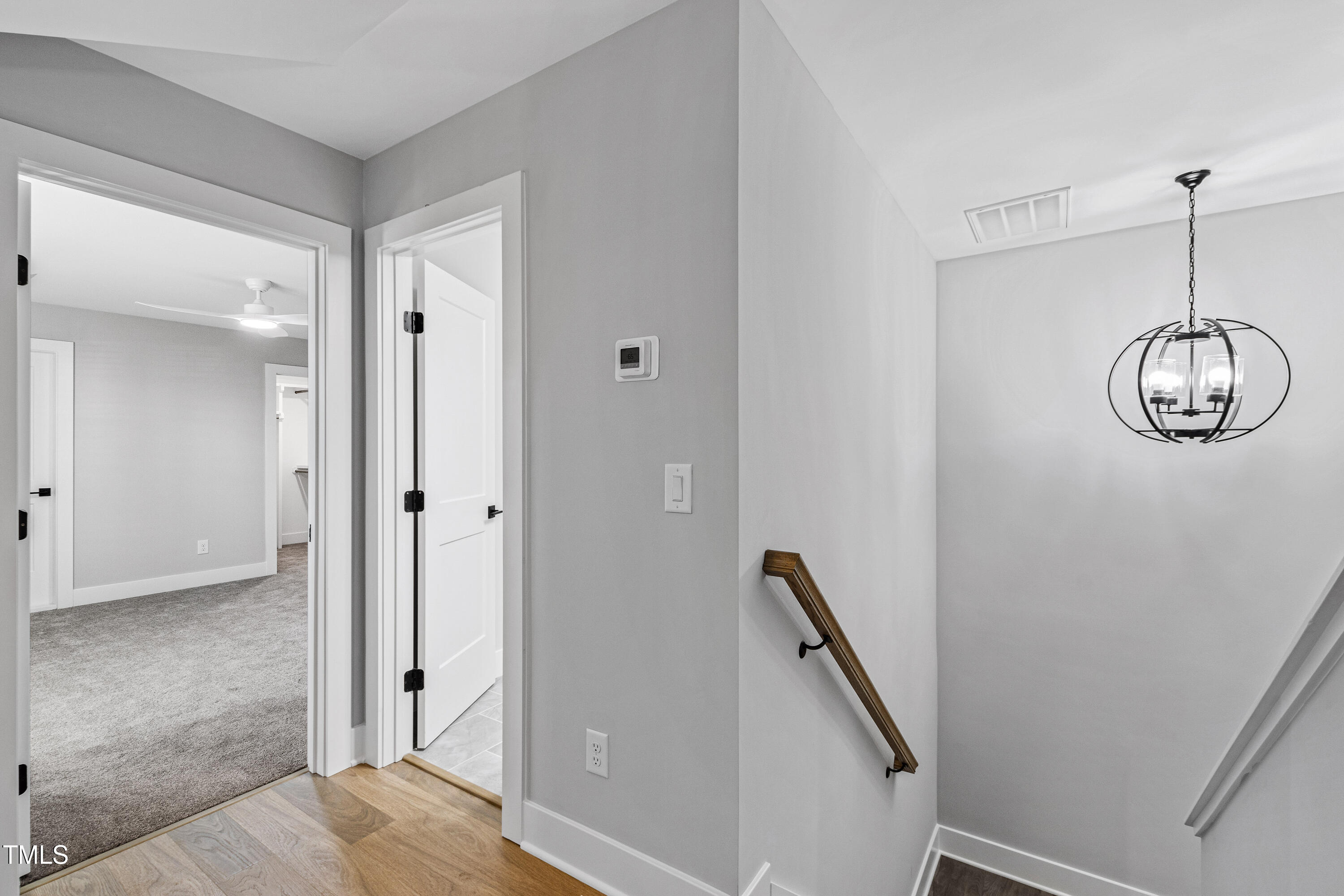 1128/1130 Cedarhurst Drive