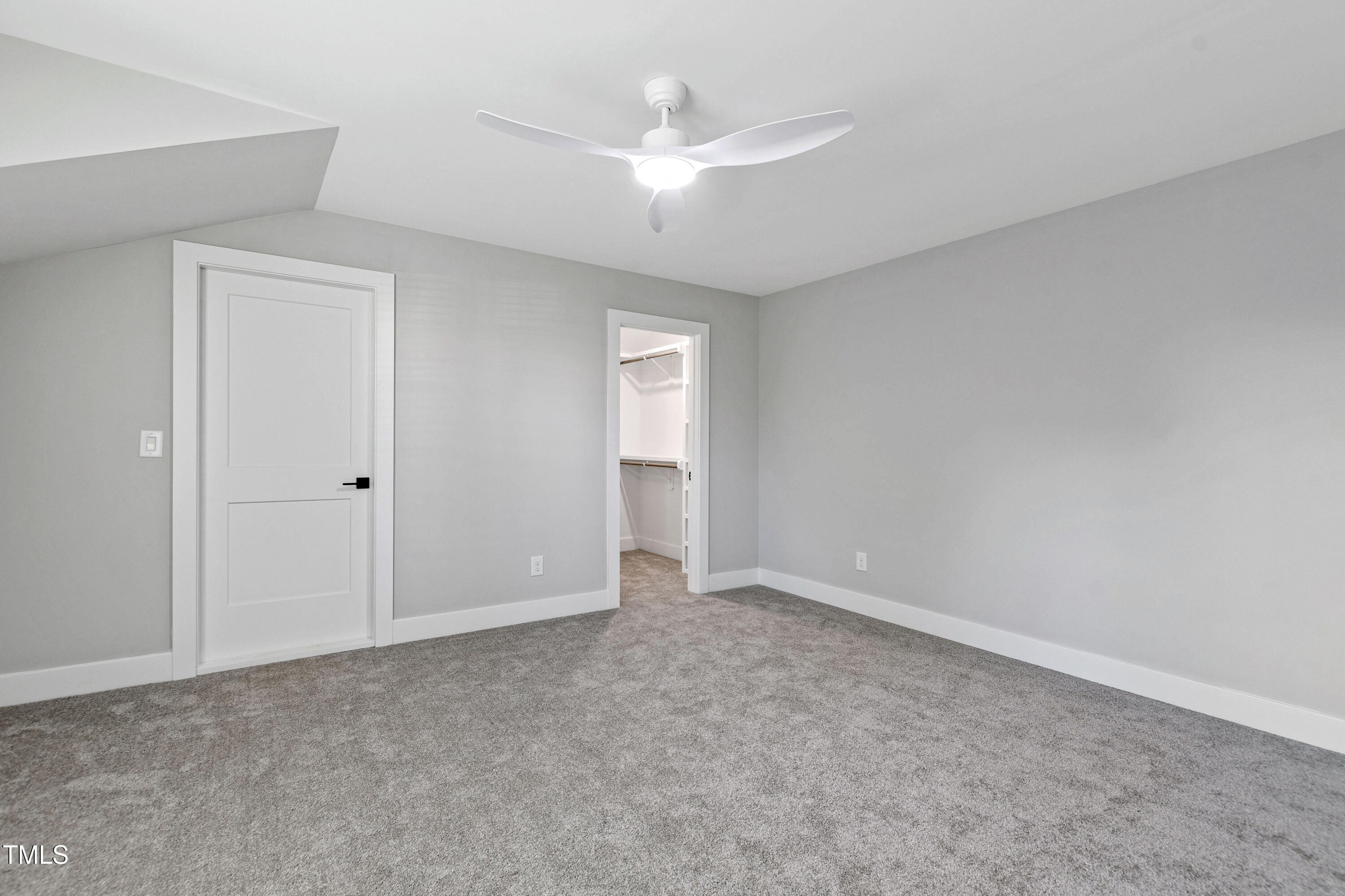 1128/1130 Cedarhurst Drive