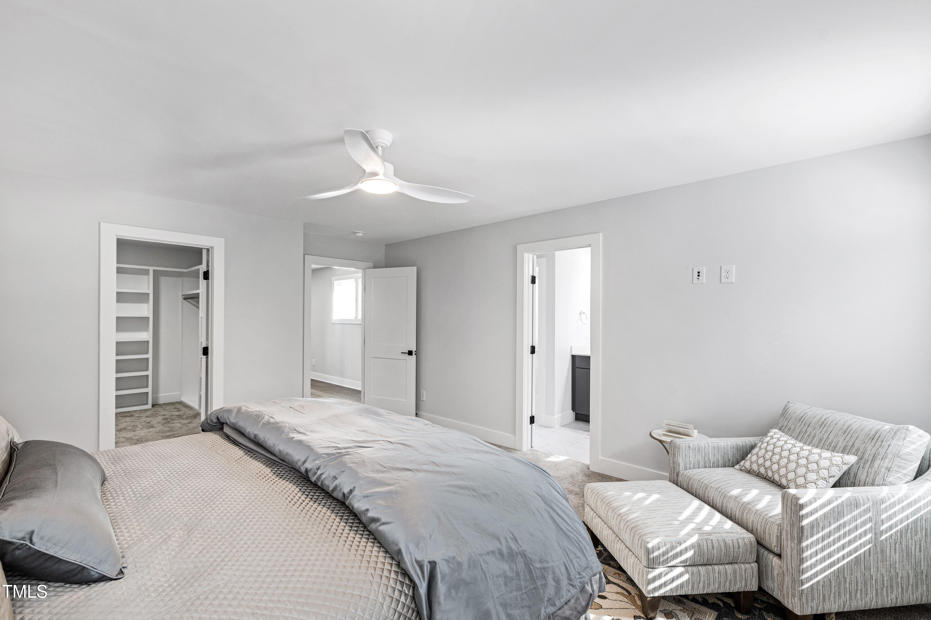 1128/1130 Cedarhurst Drive