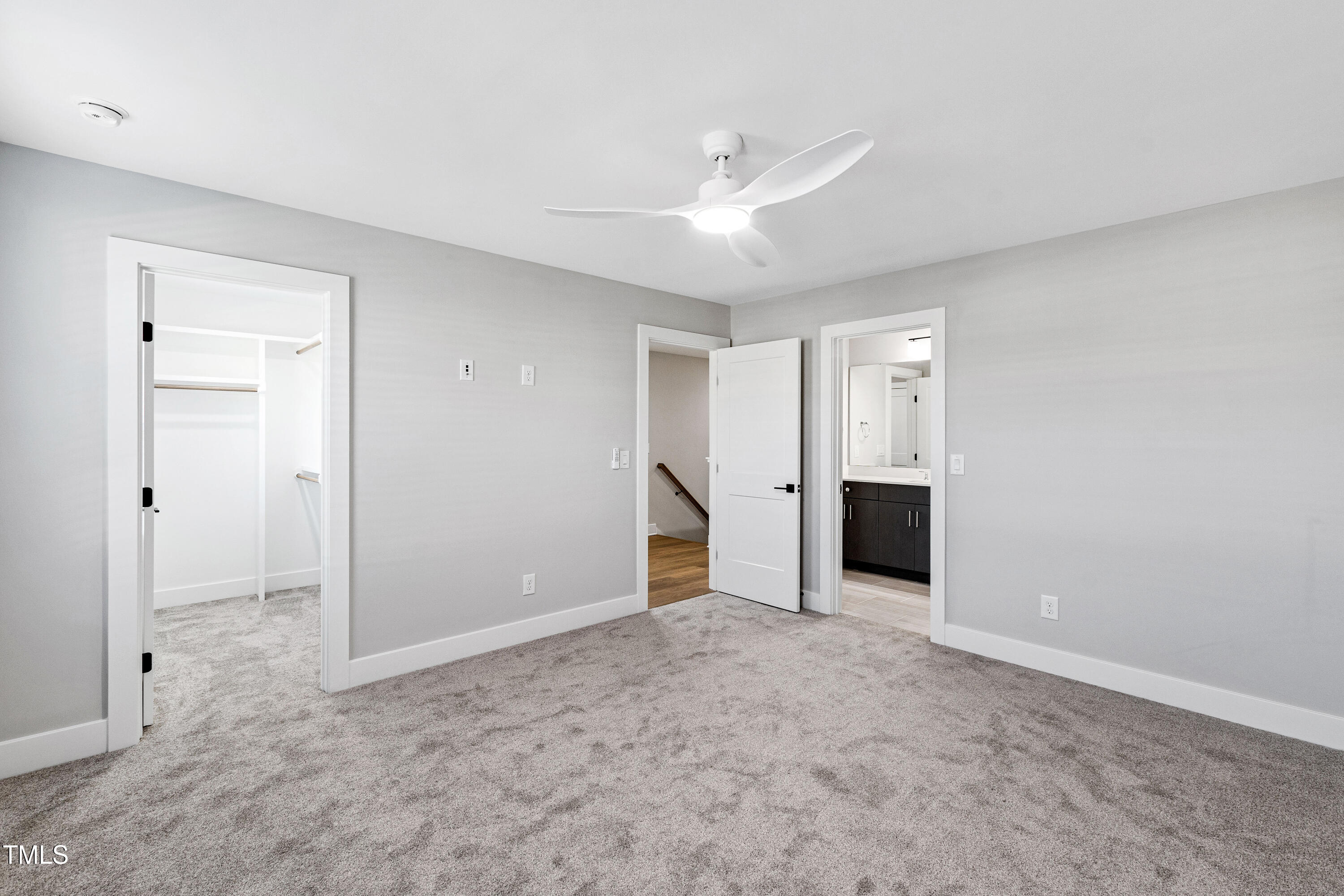 1128/1130 Cedarhurst Drive