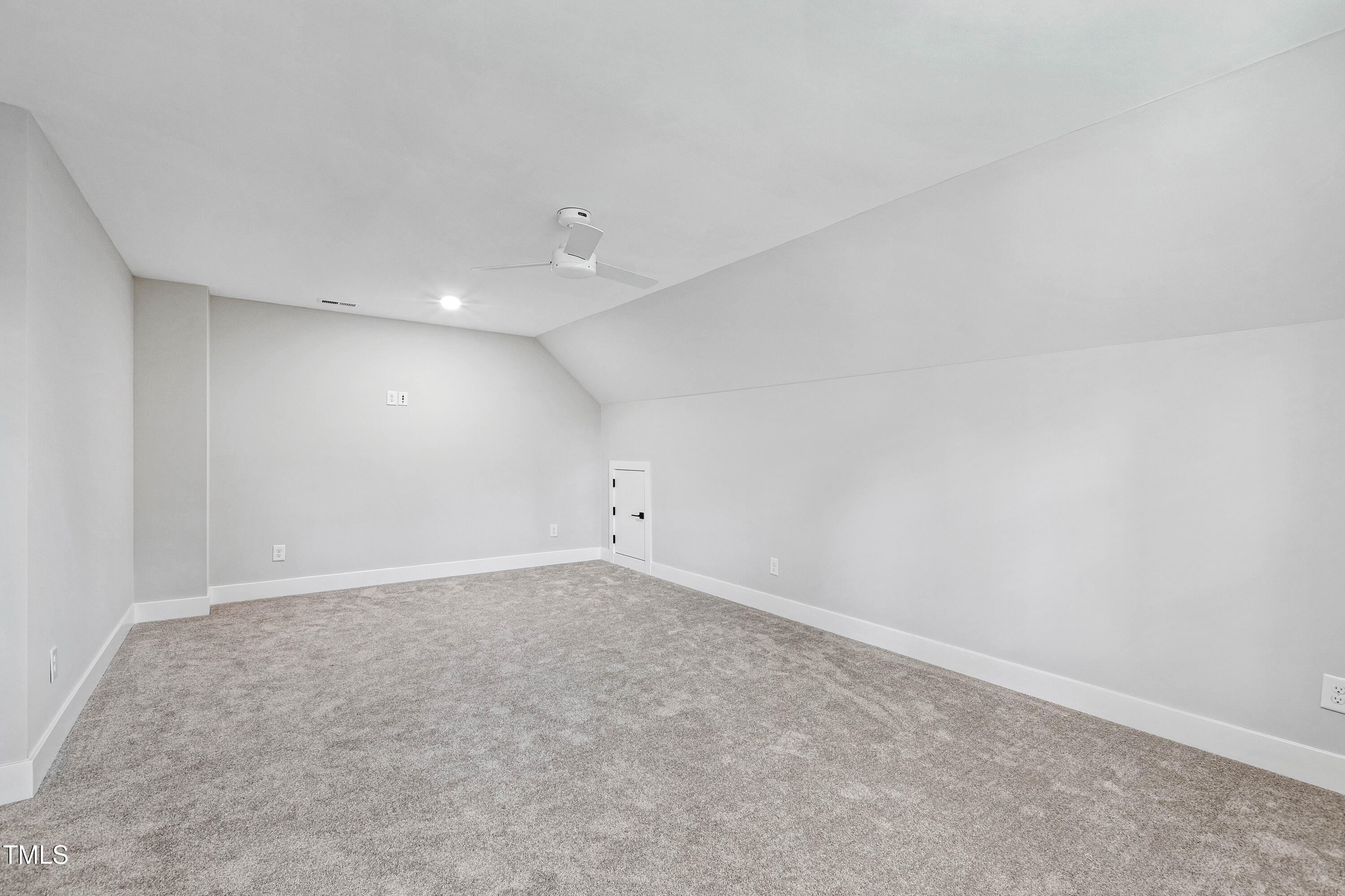 1128/1130 Cedarhurst Drive