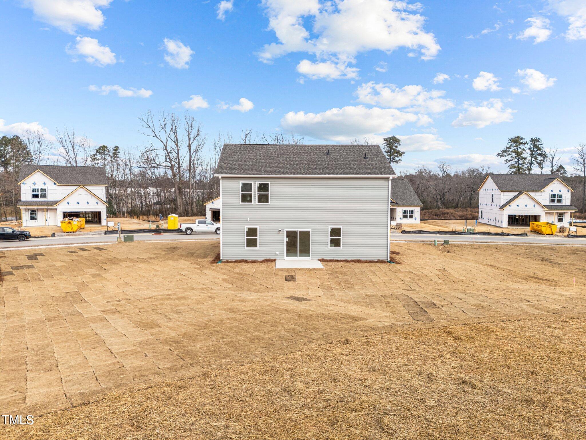 31 Rolling Banks Drive