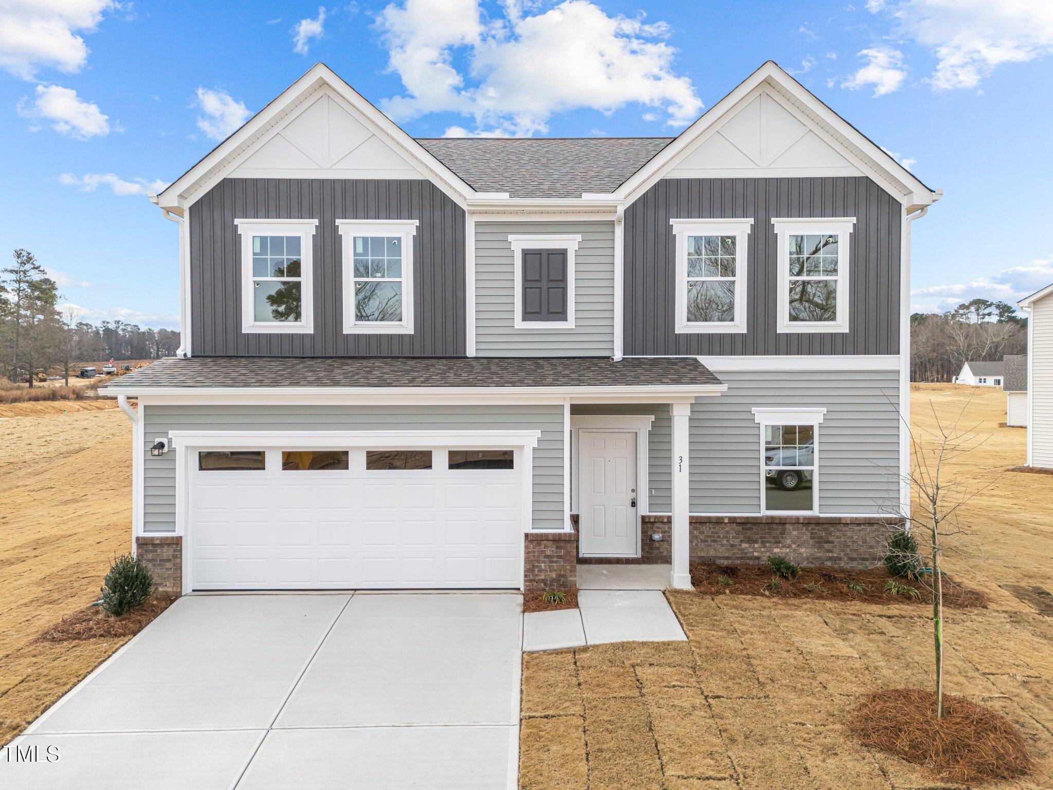 31 Rolling Banks Drive