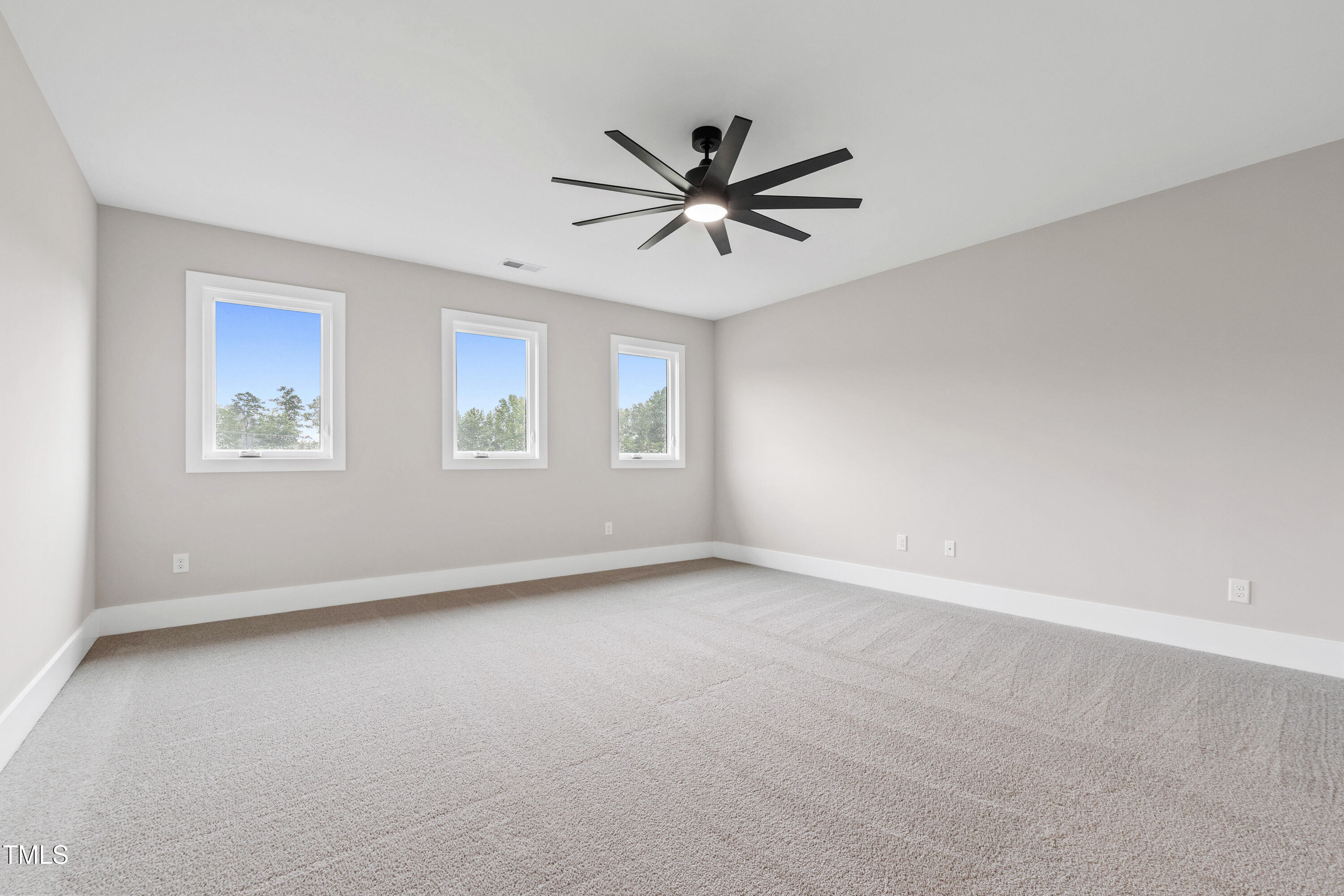 130 Broadleaf Lane