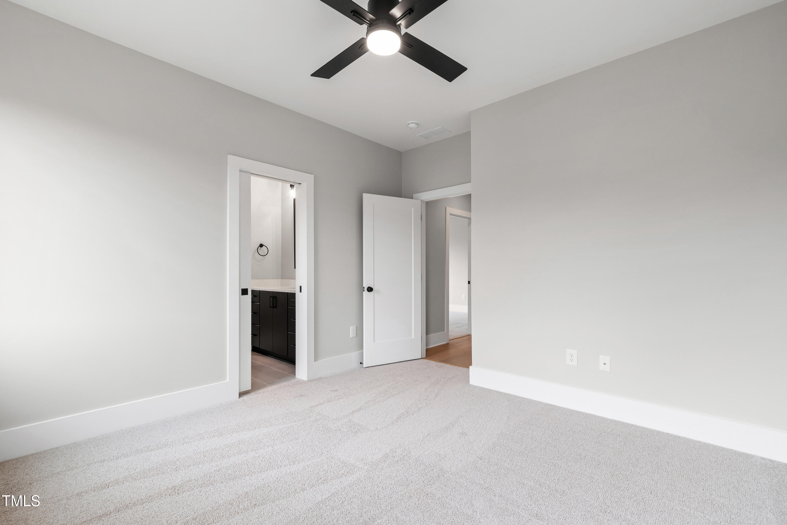 130 Broadleaf Lane