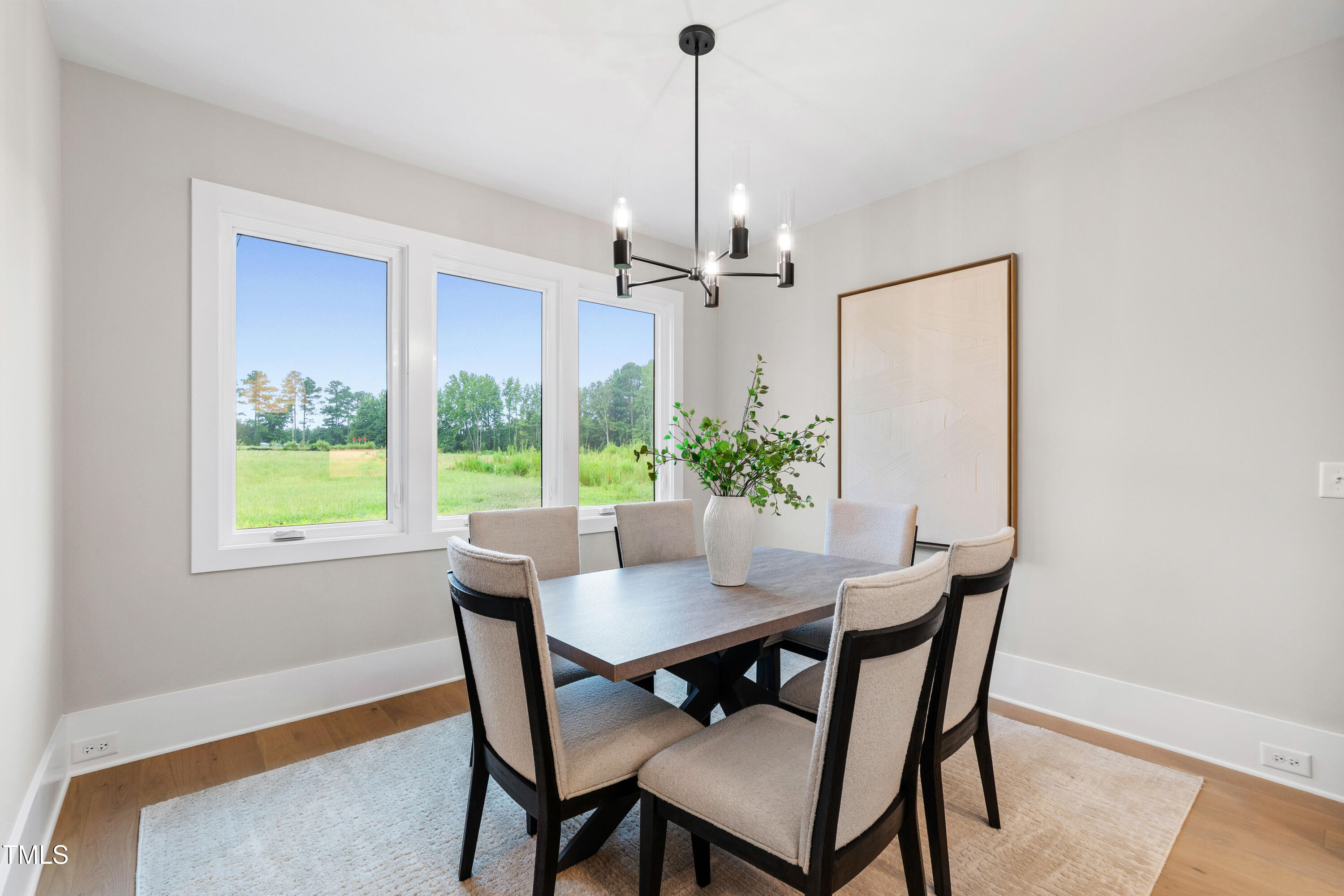 130 Broadleaf Lane