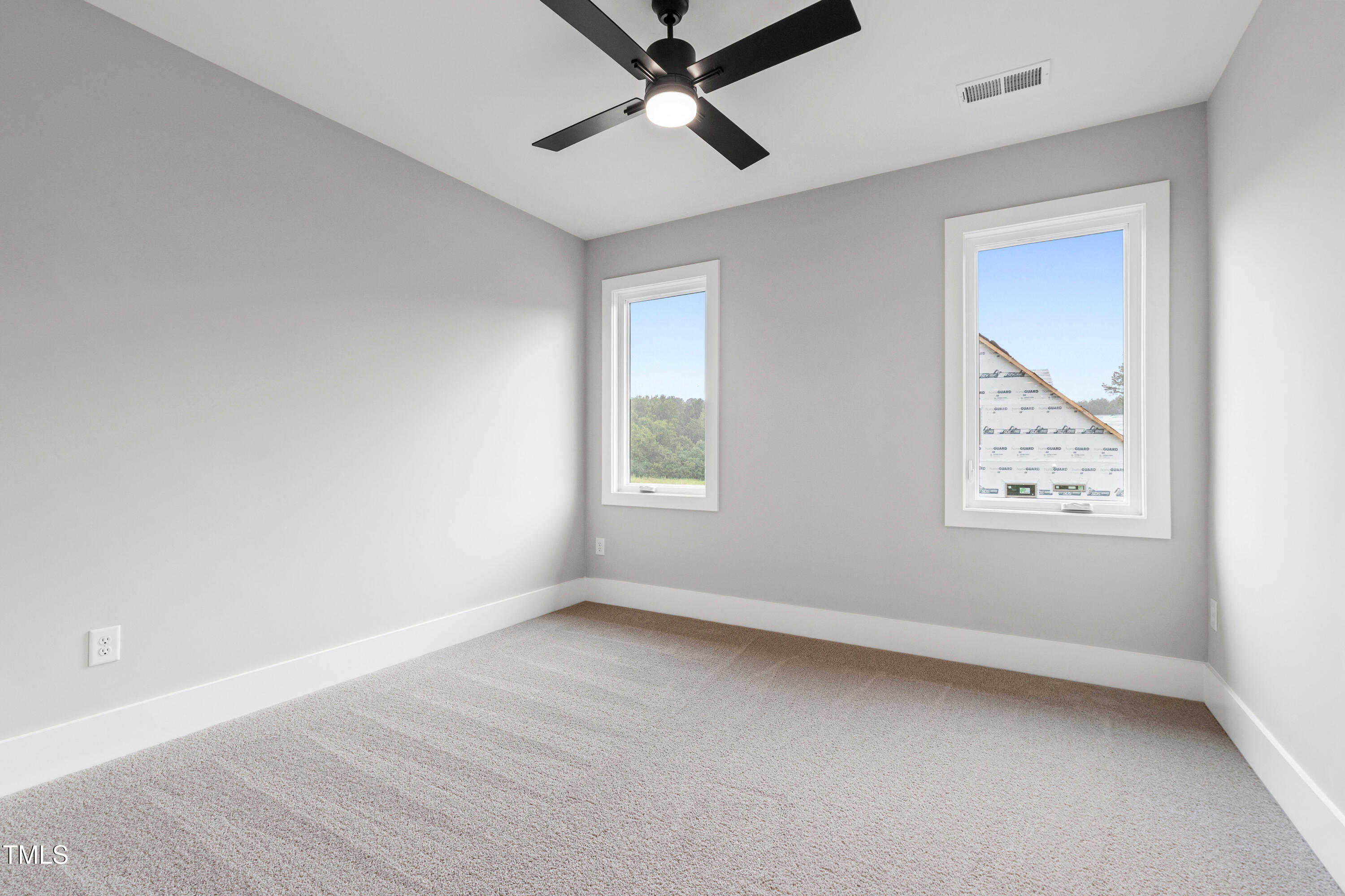 130 Broadleaf Lane