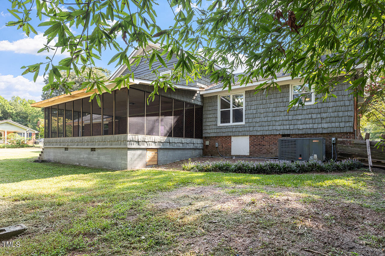 625 Green Willow Circle