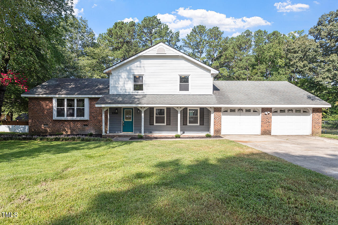 625 Green Willow Circle