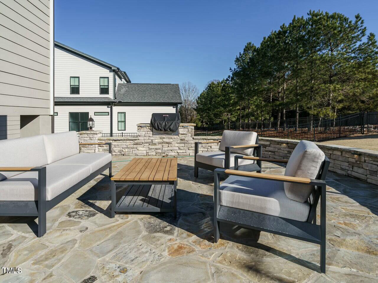 612 Pelzer Drive