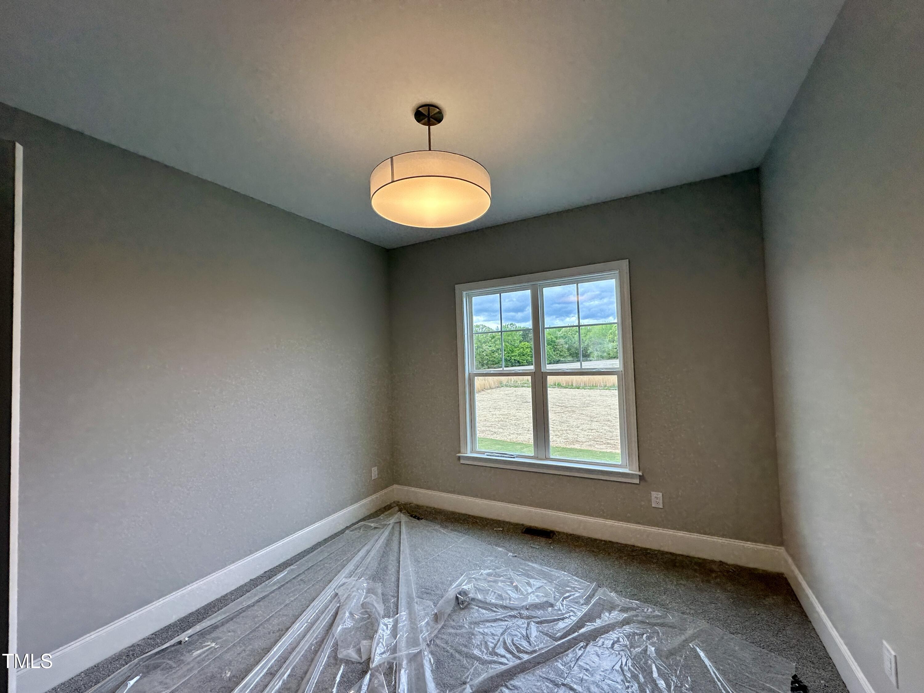 90 Firefly Lane