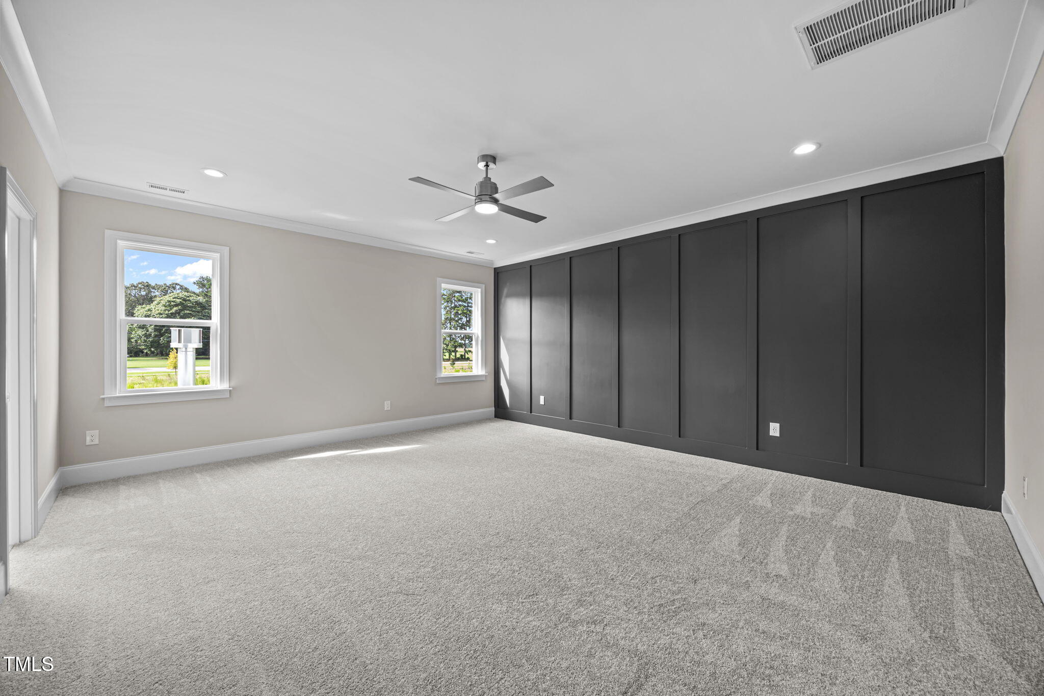 190 Broadleaf Lane