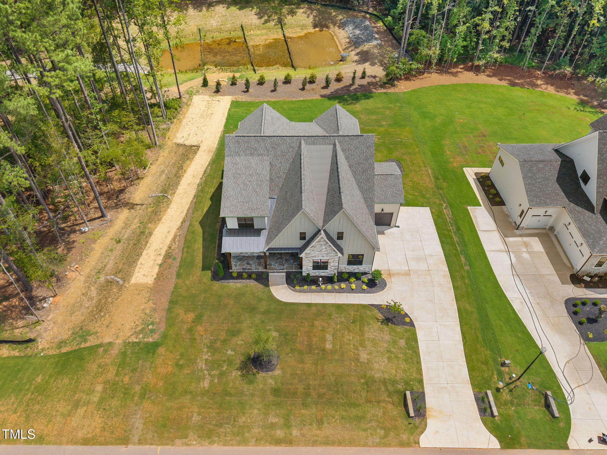 1116 Delilia Lane