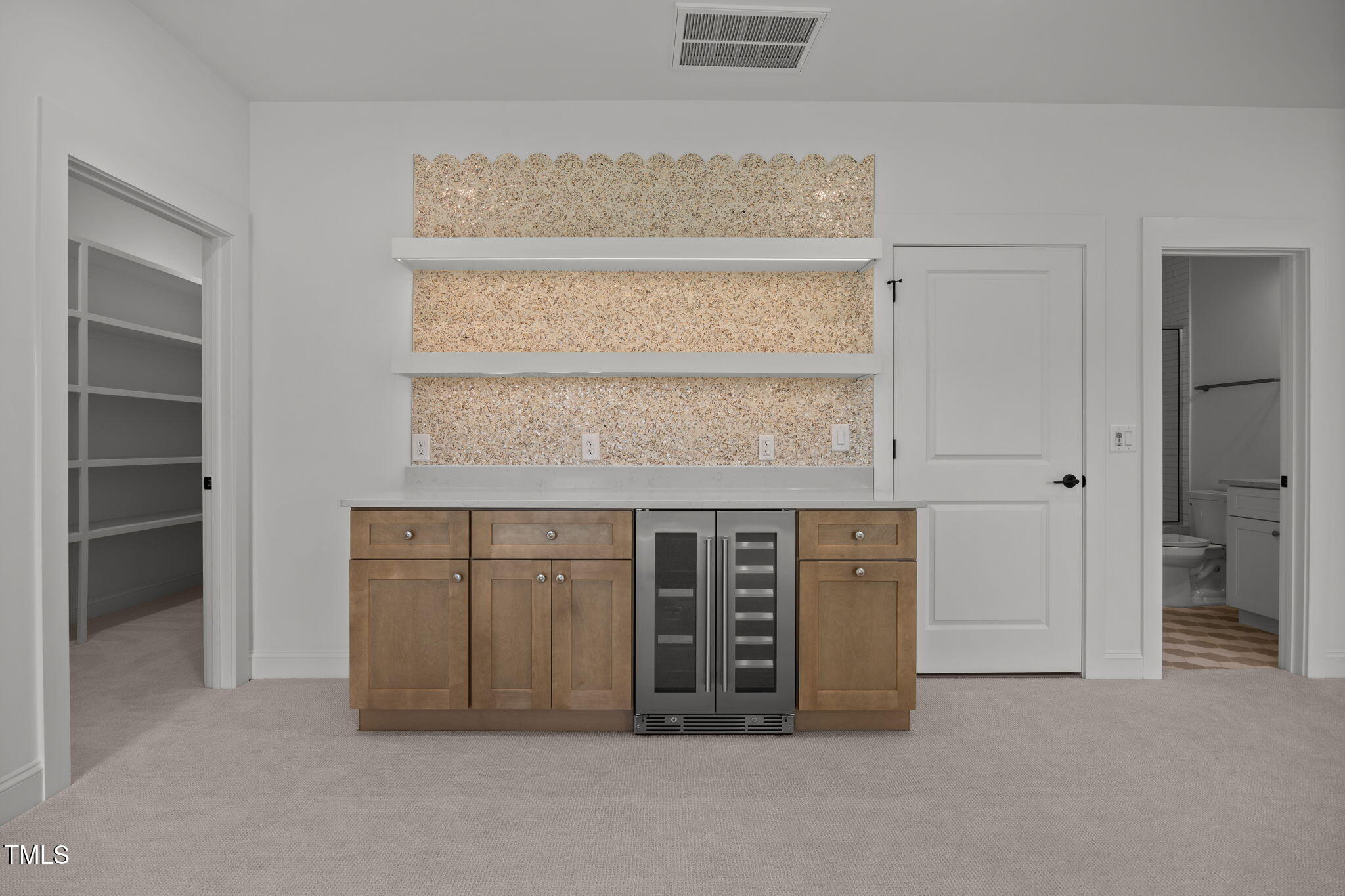 1116 Delilia Lane