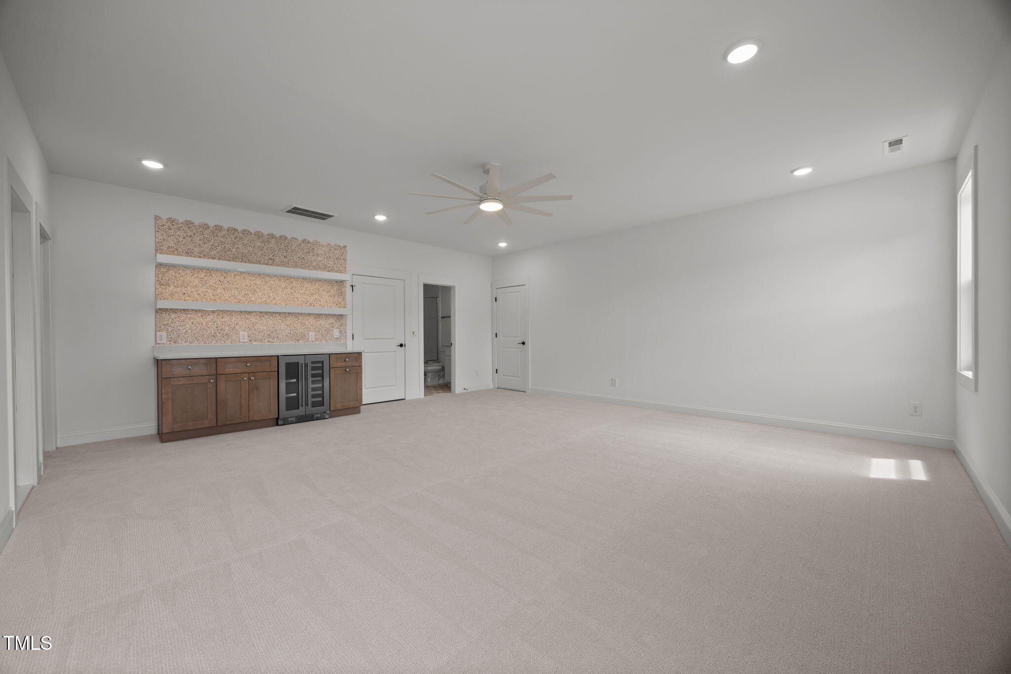 1116 Delilia Lane