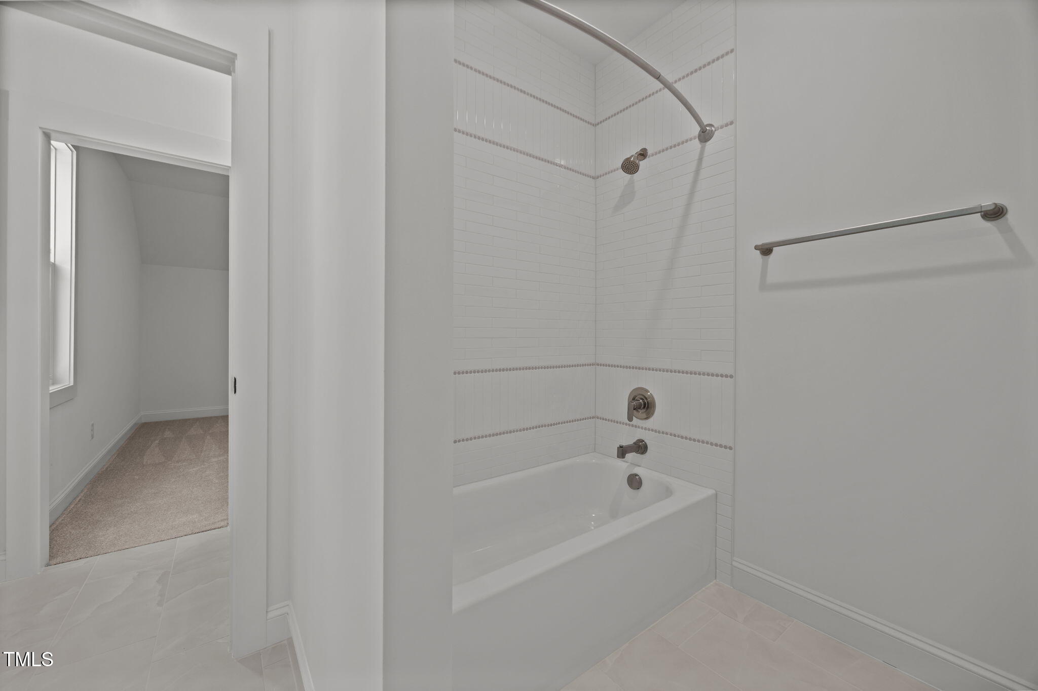 1116 Delilia Lane