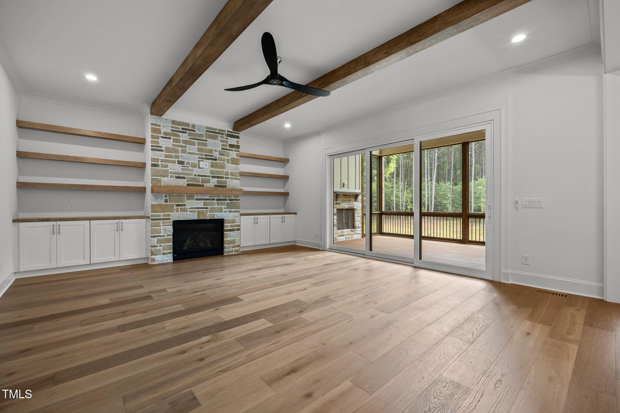 1116 Delilia Lane