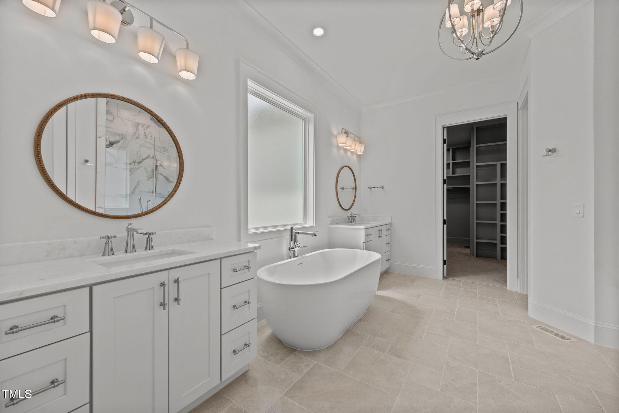 1116 Delilia Lane