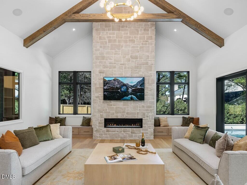 7013 Buckhead Drive