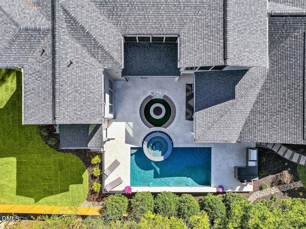 7013 Buckhead Drive